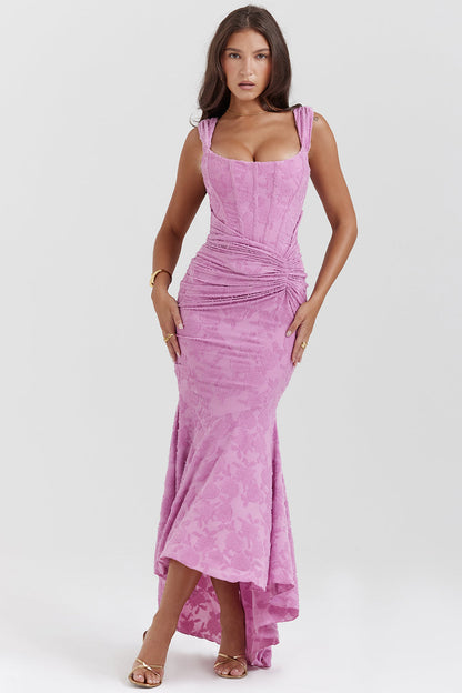 Robe midi fluide à taille cintrée valorisante
