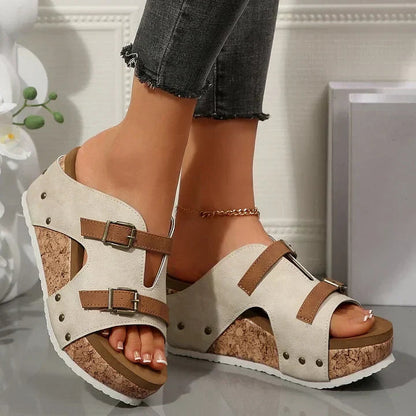 Sandales compensées orthopédiques pour un maintien confortable