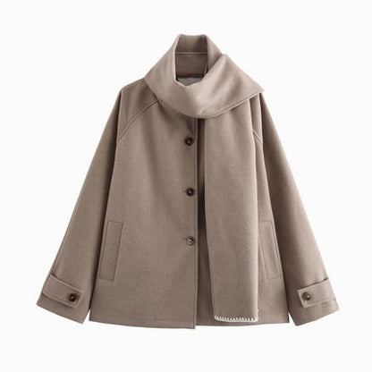 Manteau à cape en laine surdimensionné