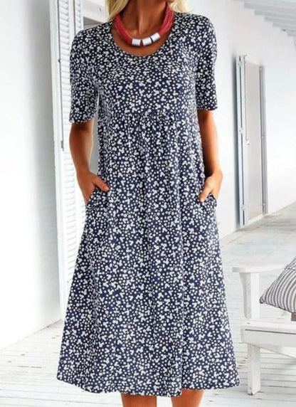 Robe florale à col rond