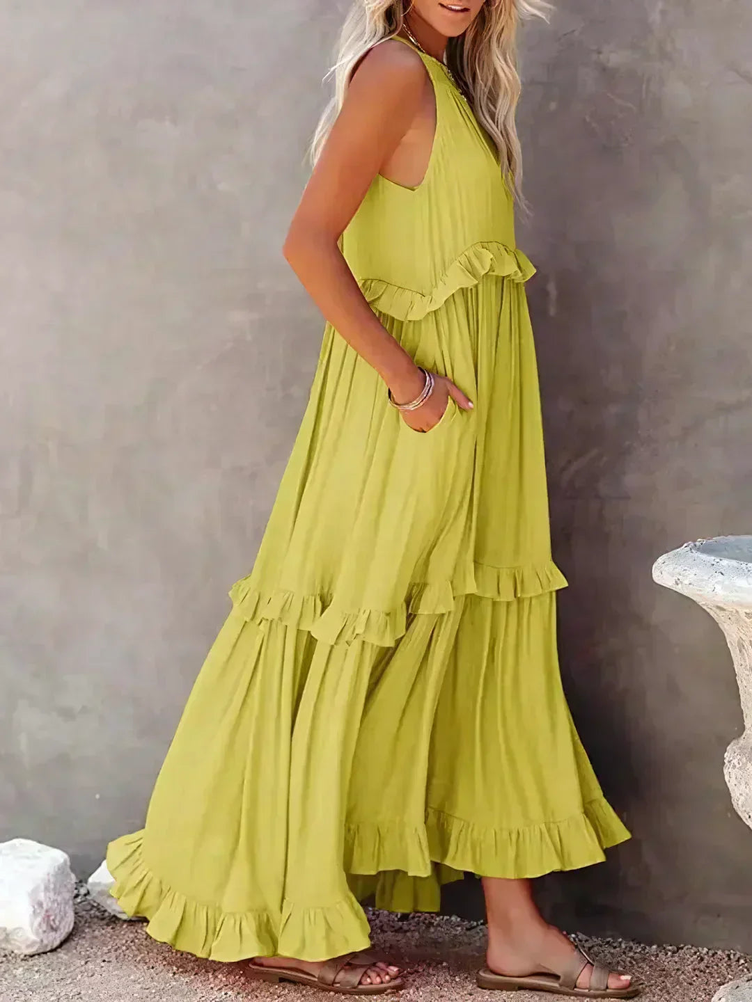 Pauline Laurent® | Robe longue volantée à col licou