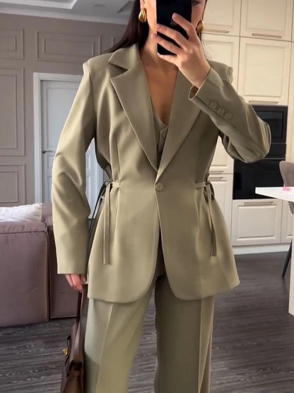 Ensemble deux pièces blazer et pantalon