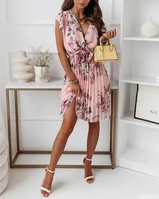 Robe plissée à imprimé floral et ceinture