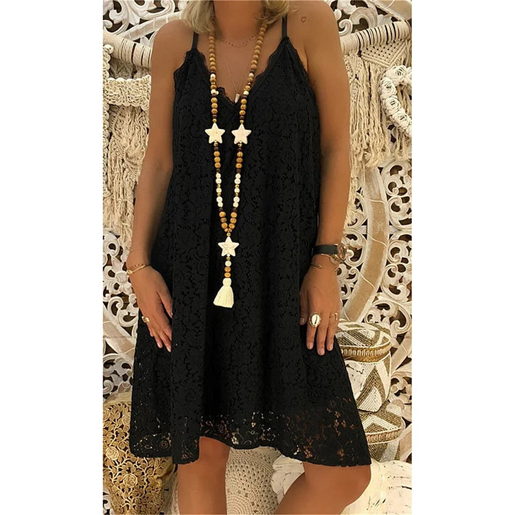 Robe sans bretelles avec détails en dentelle