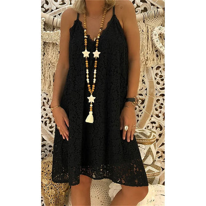 Robe sans bretelles avec détails en dentelle