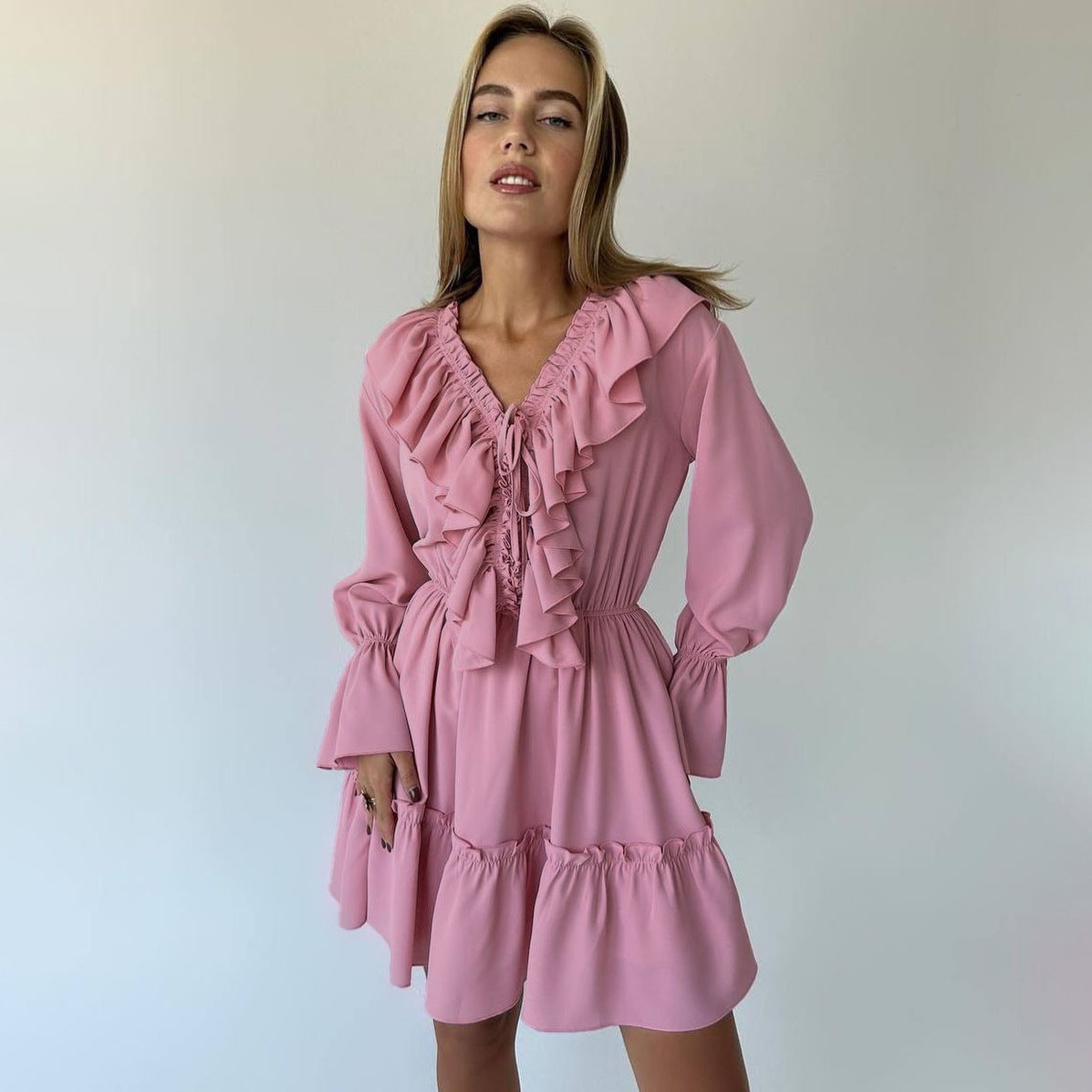 Robe Plissée Luxe à Col V