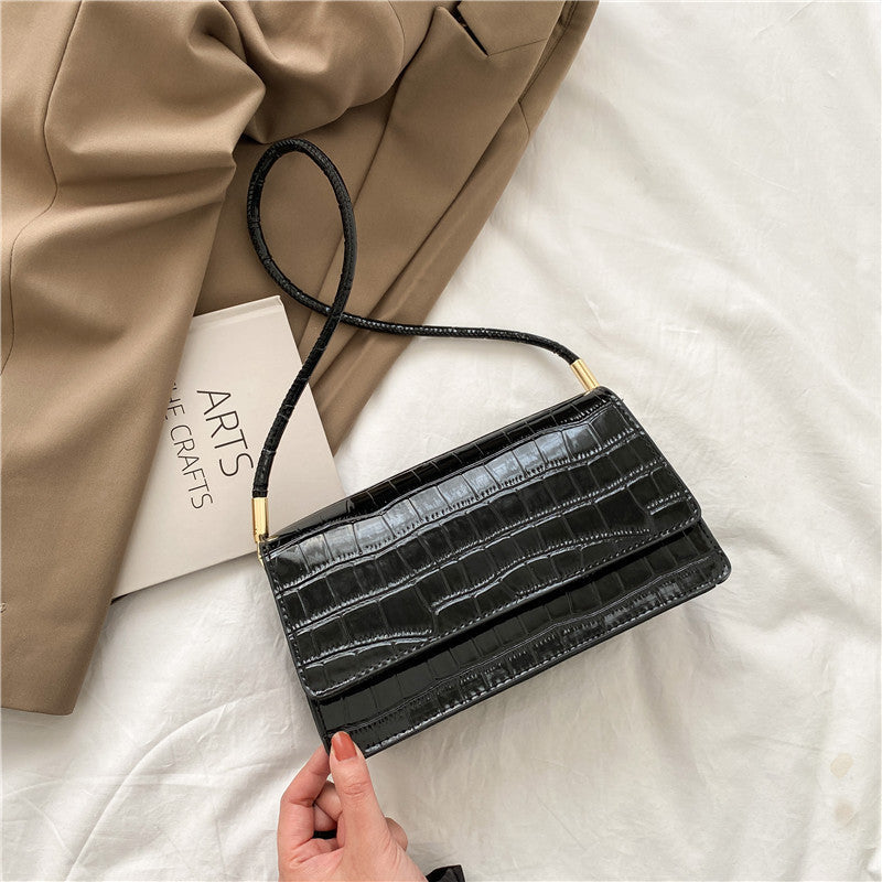 Sac baguette en cuir texturé