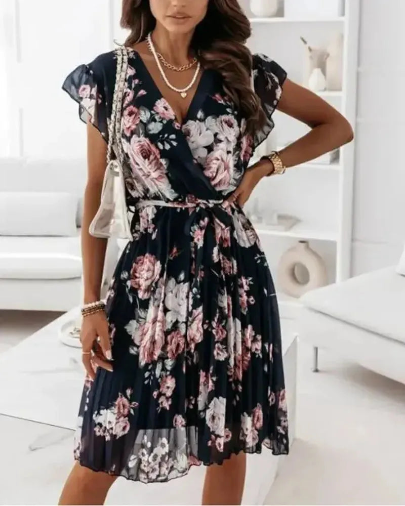 Robe plissée à imprimé floral et ceinture