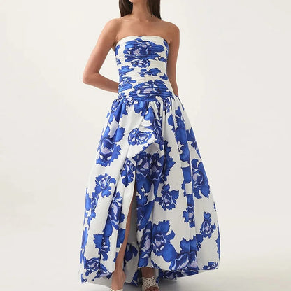 Robe longue fleurie avec encolure Carmen et détails froncés