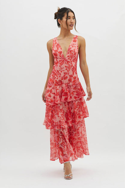 Robe maxi à volants à fines bretelles et imprimé floral pour un look estival aérien