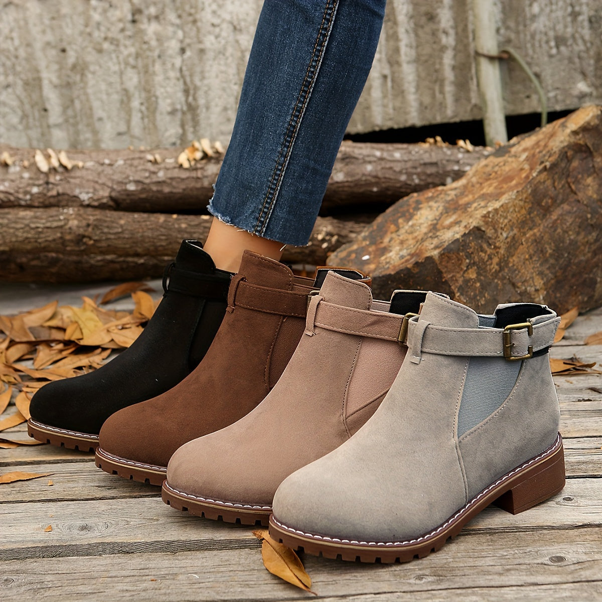 Bottes à talon carré chic avec bride à boucle et côtés élastiques