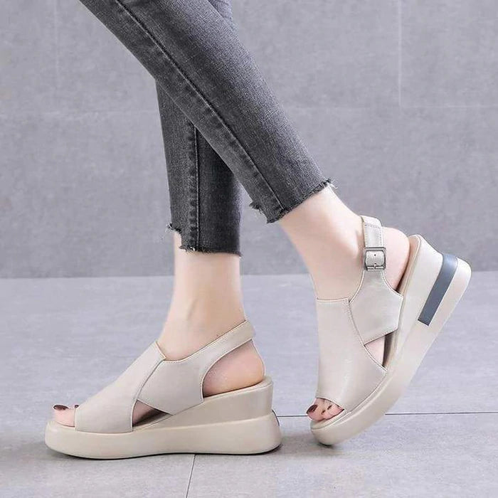 Sandales orthopédiques pour femmes avec soutien de la voûte plantaire et design confortable
