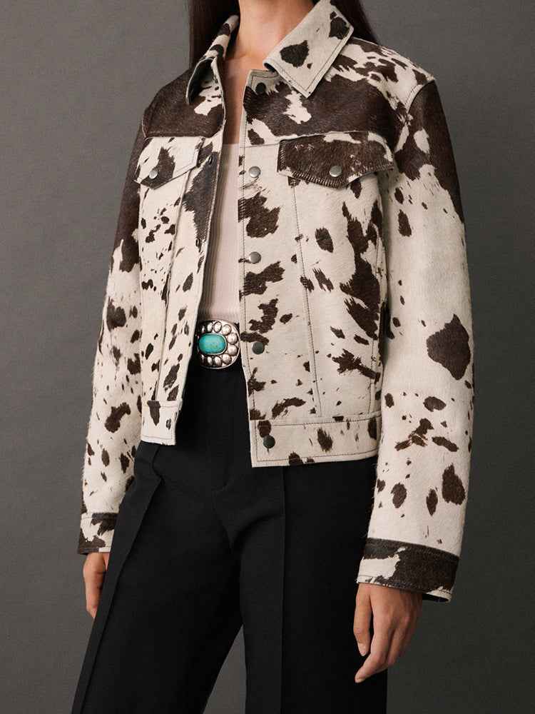 Veste à col cranté imprimé vache avec boutons pression stylés