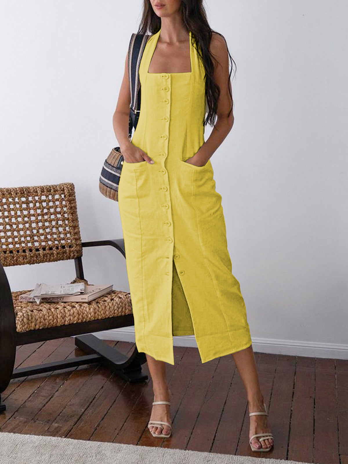 Robe midi en coton avec fermeture dans le cou et dos nu