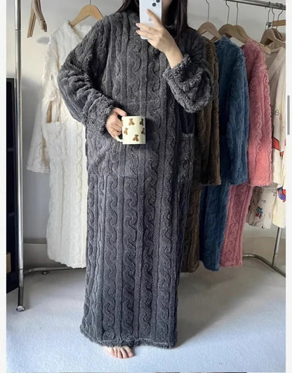 Ibtisam™ | Robe d'Intérieur Longue en Velours ( 1 = 1 gratuit )