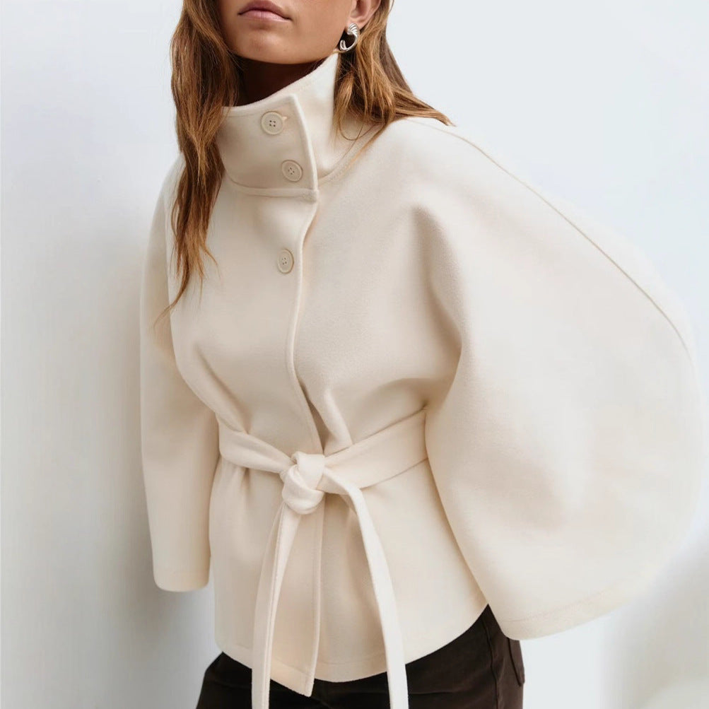 Veste cape ceinturée