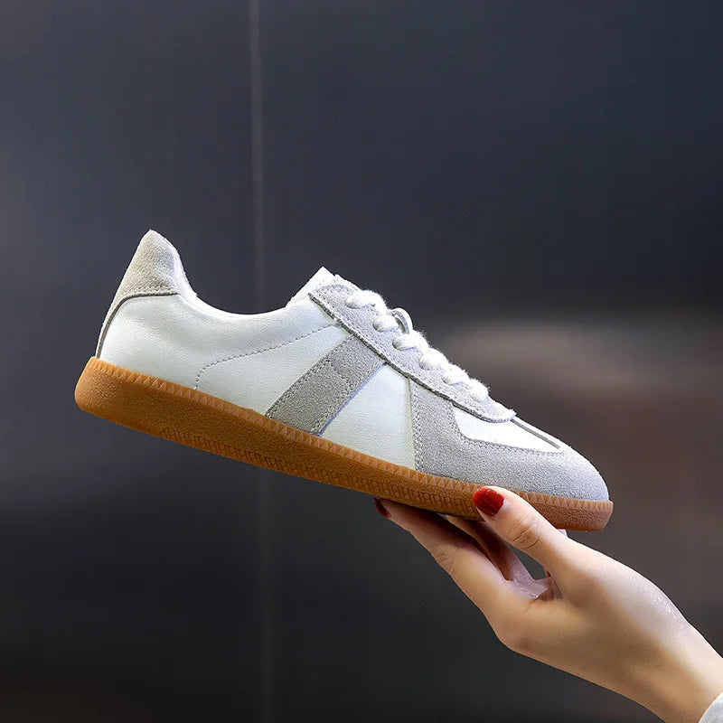 Baskets élégantes pour femmes en cuir véritable