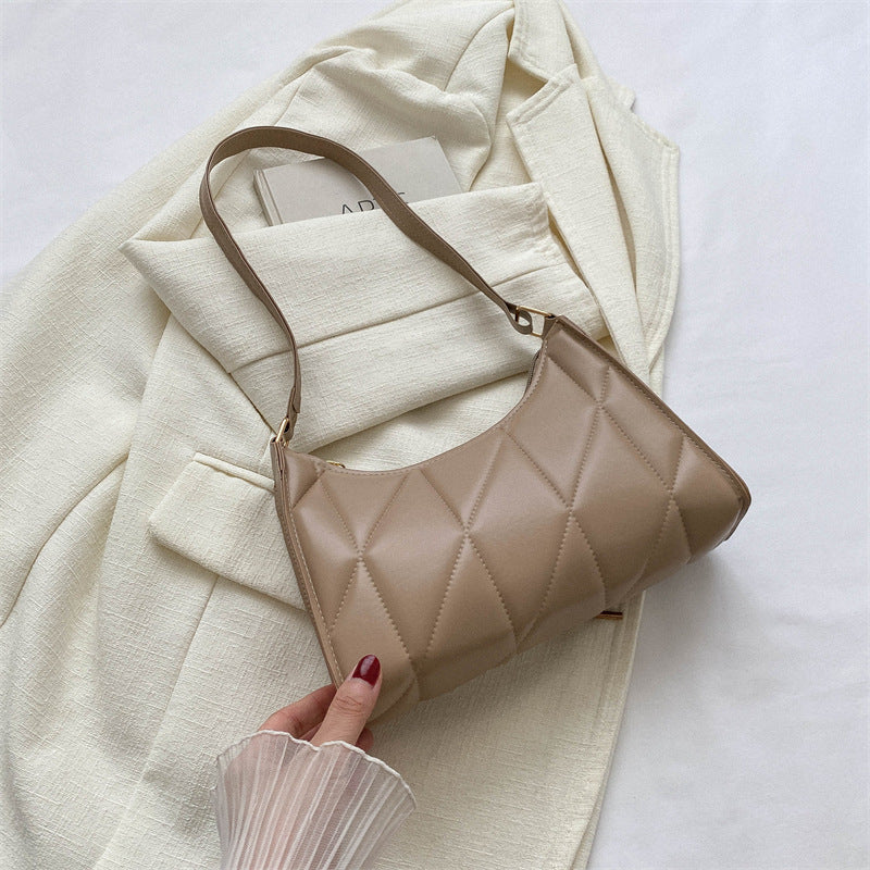 Sac baguette en cuir matelassé