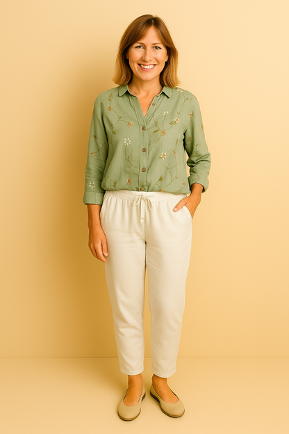 Avril | Blouse Chic aux Imprimés Ludiques