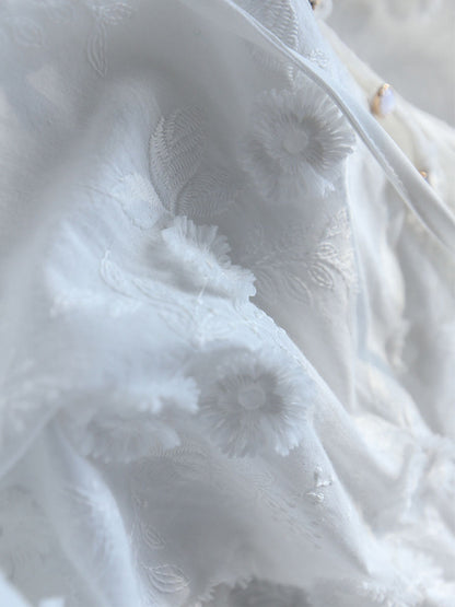 Océane Dubois® | Chemisier oversize à fleurs brodées semi-transparentes