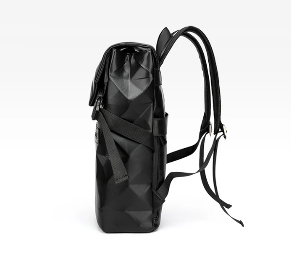 Sac à dos moderne homme en cuir noir