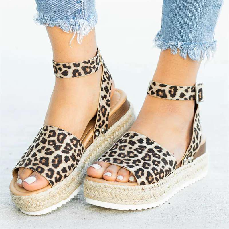 Sandales Compensées Tendance en Cuir avec Boucles Femme