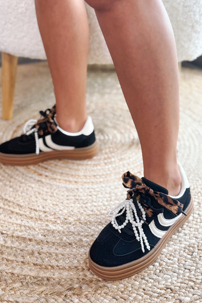 Basket Addax Noir Lacet Breloques