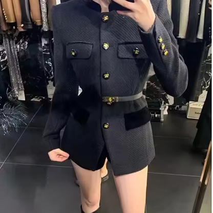 Le blazer de luxe avec ceinture