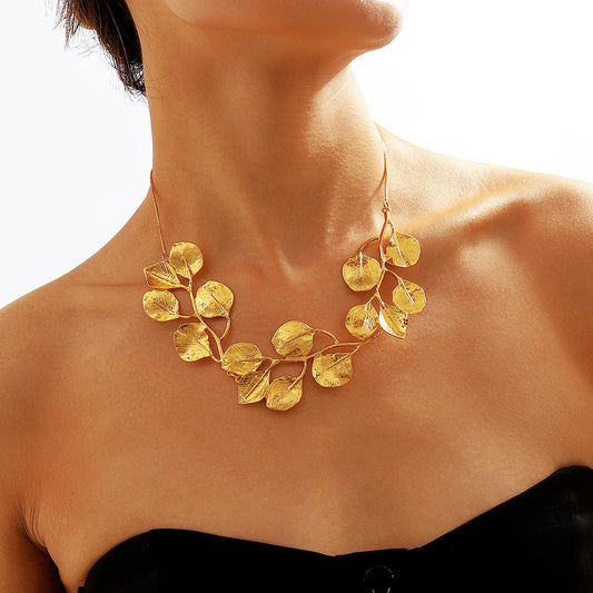 Alice Leroy® | Collier d'allure feuille d'or