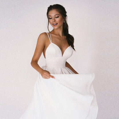 Robe Midi Évasée Sans Manches À Col V Sophistiquée Femme