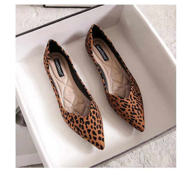 Mocassin leopard femme