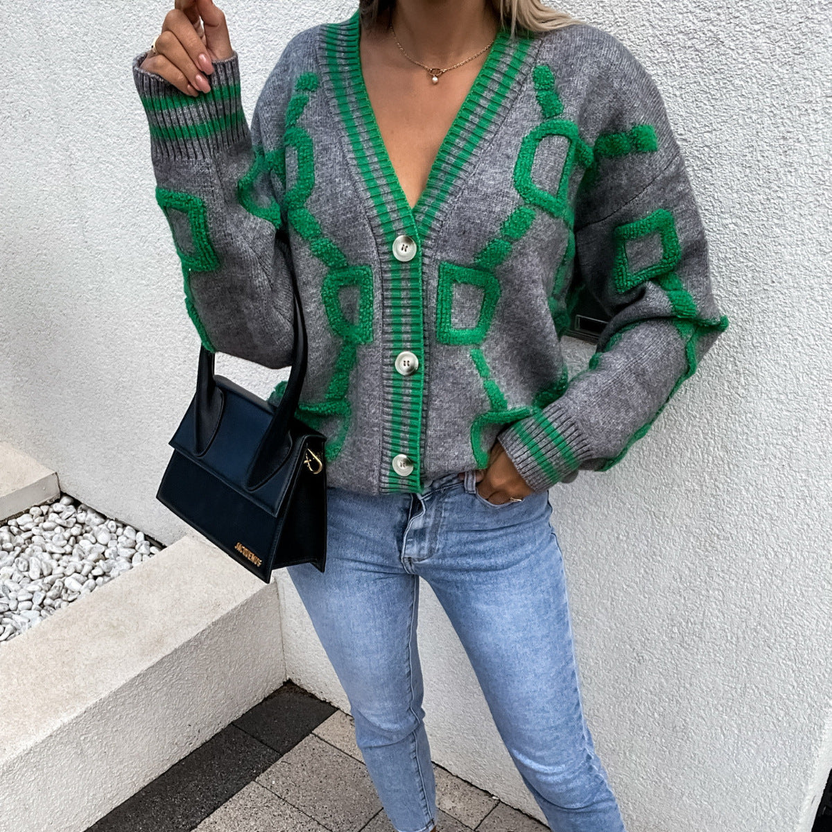 Aliza™ - Cardigan Tricot à Col V et Contrasté