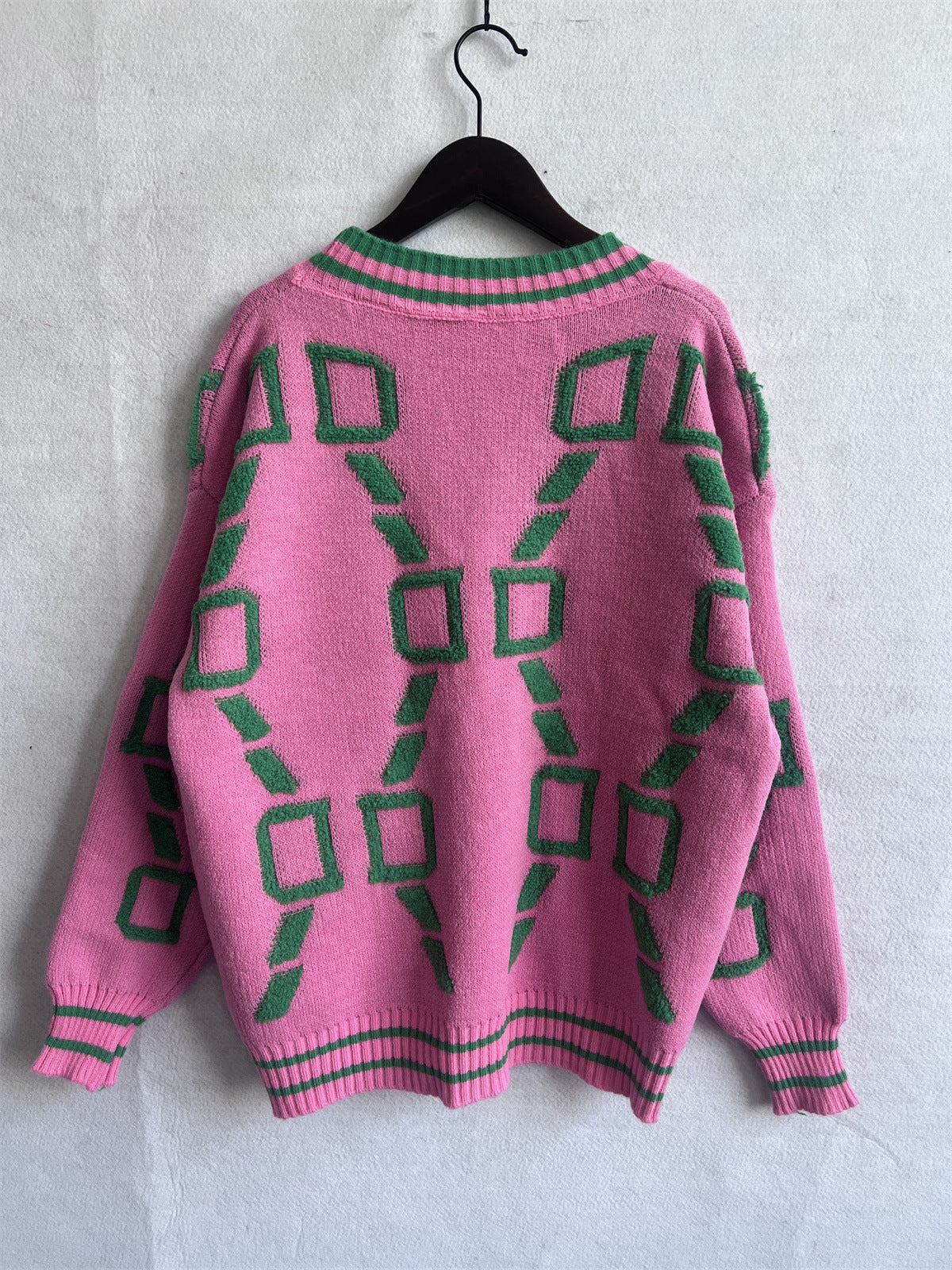 Aliza™ - Cardigan Tricot à Col V et Contrasté