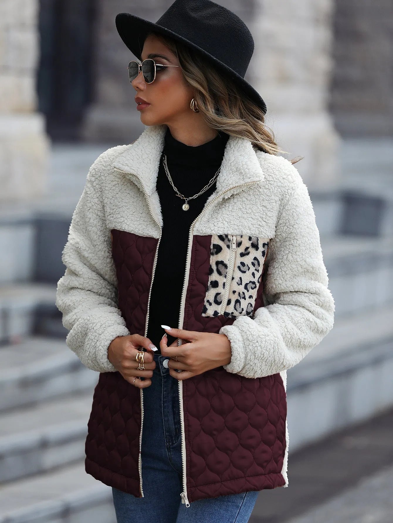 Isabelle Moreau | Veste élégante avec imprimé animalier