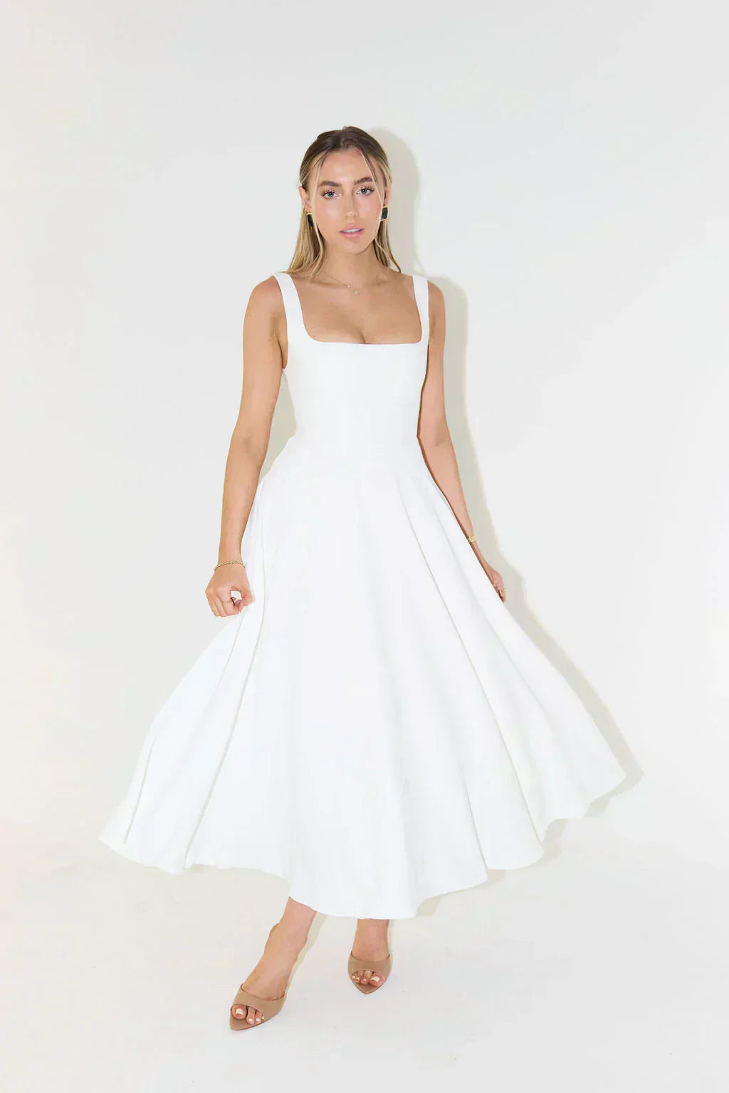 Robe Confortable Qui Attire Facilement Tous Les Regards