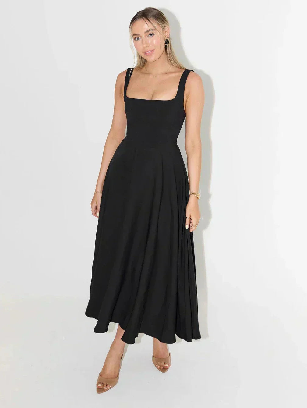 Robe Confortable Qui Attire Facilement Tous Les Regards