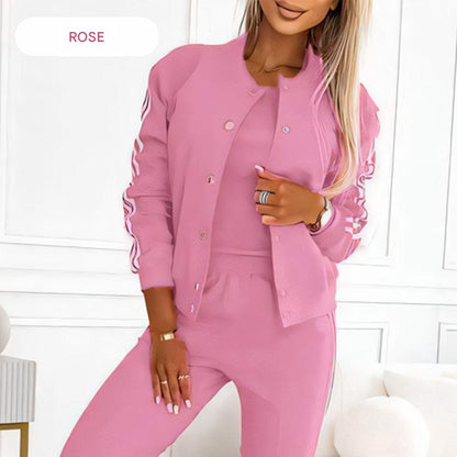Ensemble trois pièces veste et pantalon pour femme