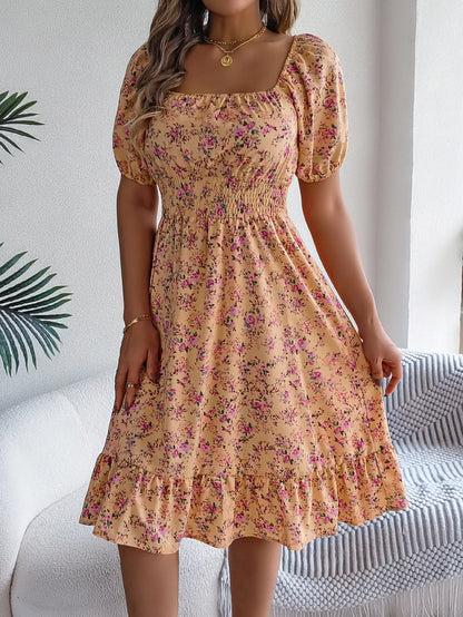 Frais et féminin Robe