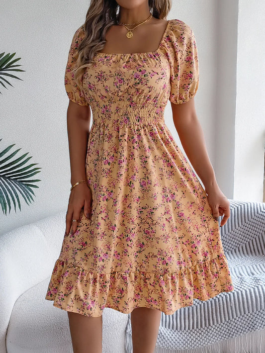 Frais et féminin Robe