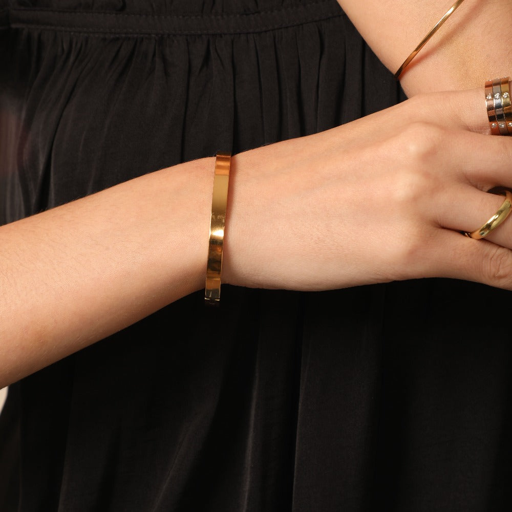 Léa Blanchet® | Element Gravure Bracelet-jonc plaqué or 14 carats