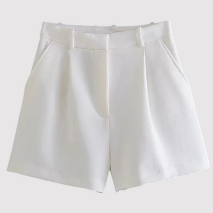 Short taille haute à la mode