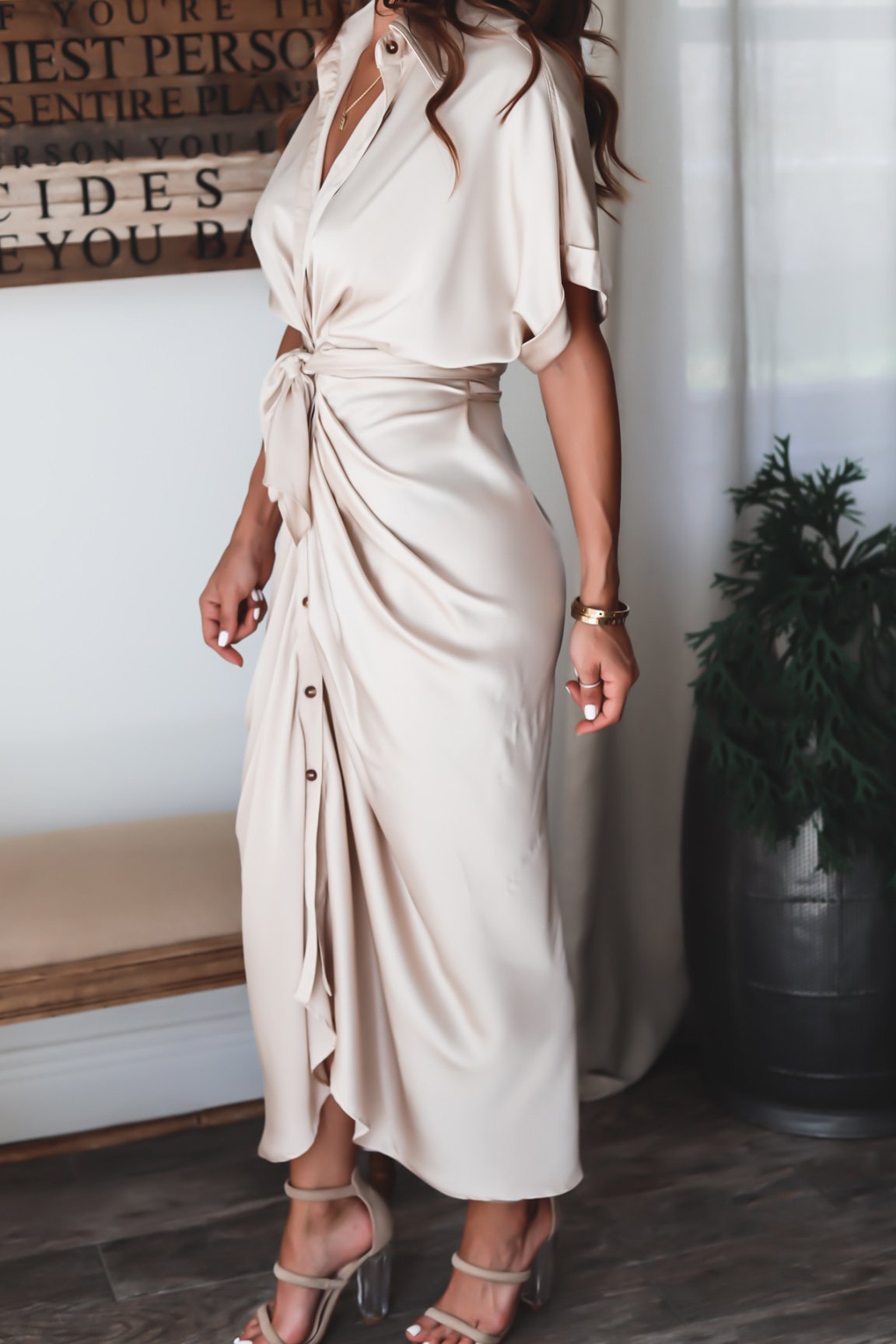 Robe Longue Portefeuille Boutonnée Sophistiquée Pour Femme