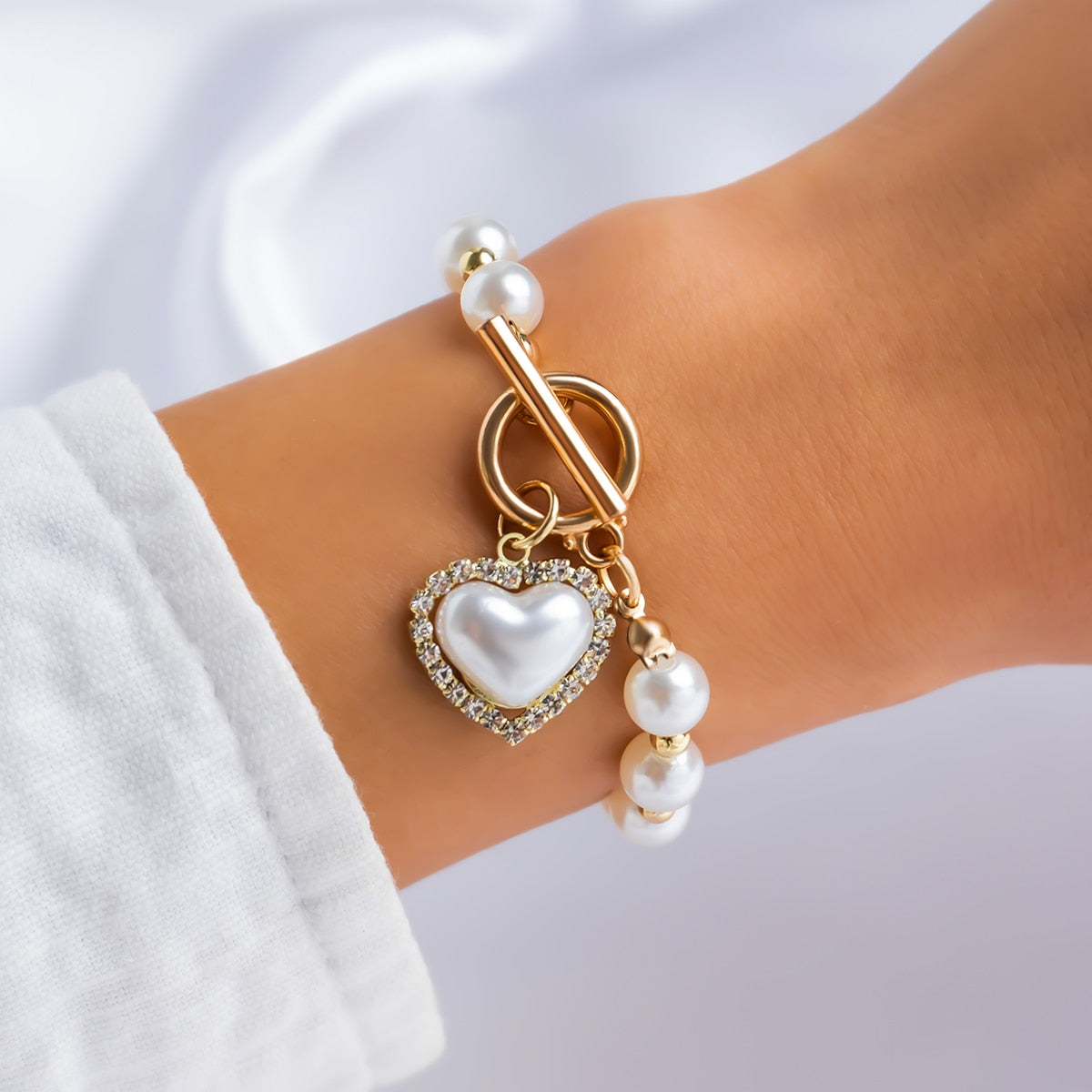 Alice Leroy® | Bracelet à breloques en perles d'eau douce Olivia