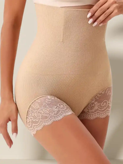 Shorty Gainant Dentelle