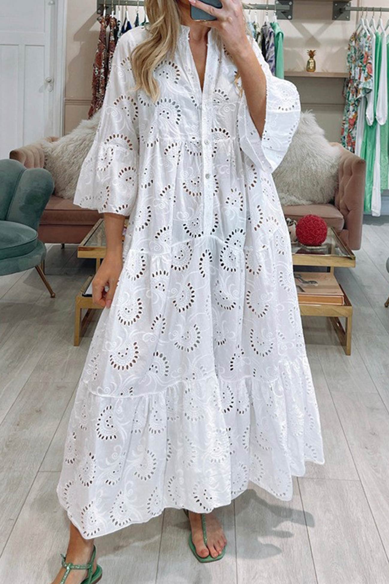 Robe Ample en Dentelle Boutonnée pour Femme
