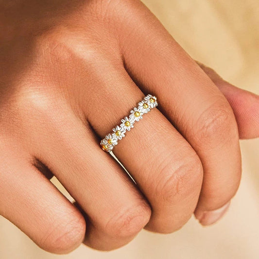 Alice Leroy® | Bague marguerite en filigrane Emilia-Calou