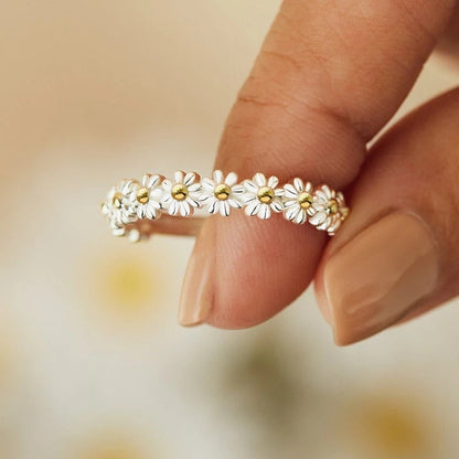 Alice Leroy® | Bague marguerite en filigrane Emilia-Calou