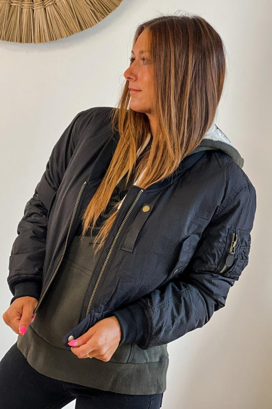 Bomber Safia