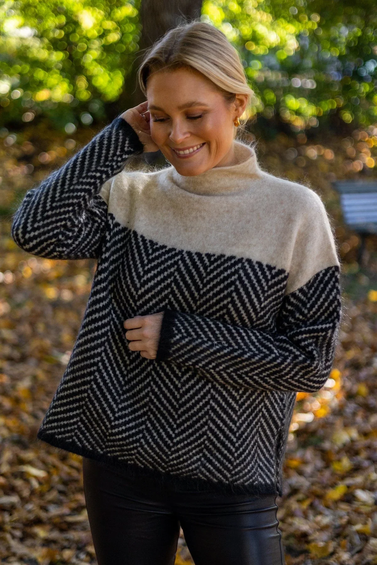 Pull à col roulé en maille épaisse et confortable