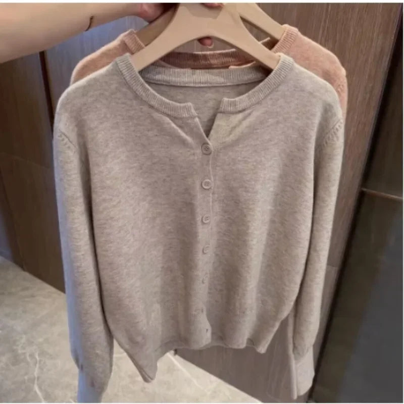 Cardigan tricoté en laine épaisse confortable